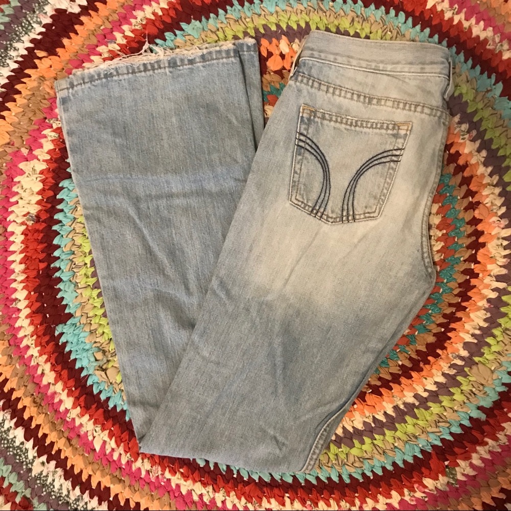 Hollister Size 7 Regular Vintage Wash Jeans